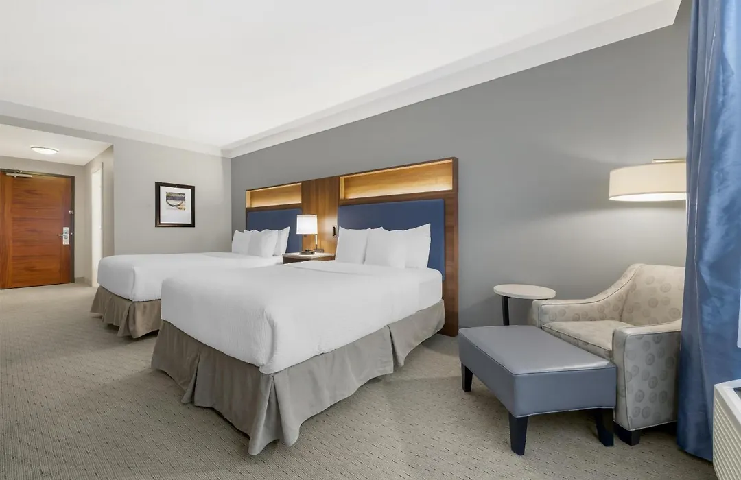 Best Western Plus Revelstoke-1