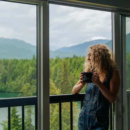 Basecamp Resorts Revelstoke-3