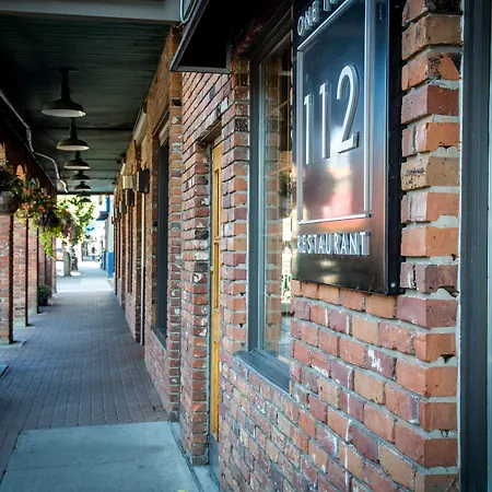 Regent Hotel Revelstoke-3