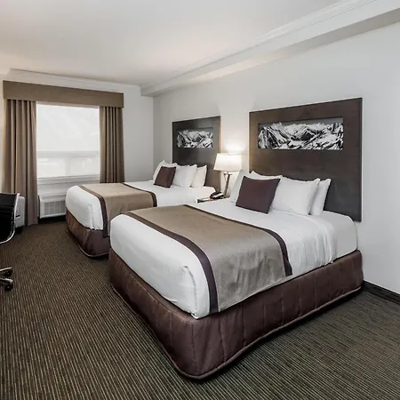 Ramada By Wyndham Revelstoke-2